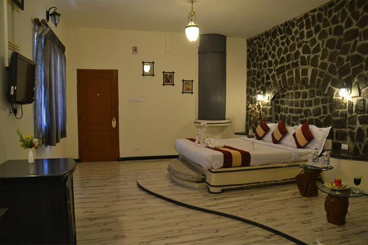 New Carnival Hotel Кодайканал Екстер'єр фото